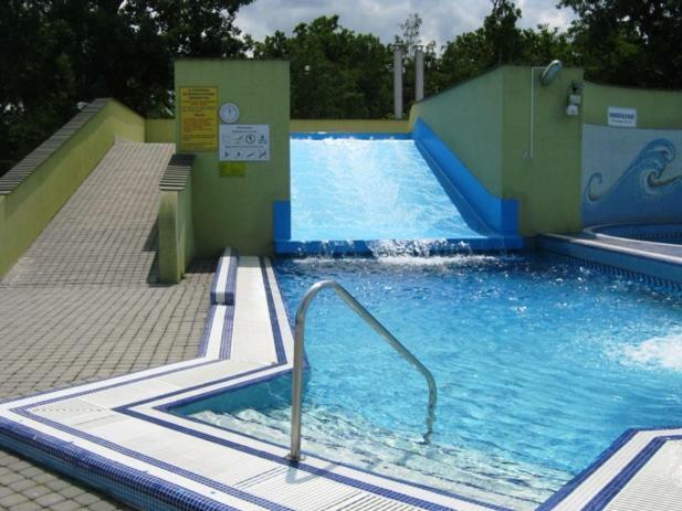 Viragos Apartman Balatonszárszó מראה חיצוני תמונה
